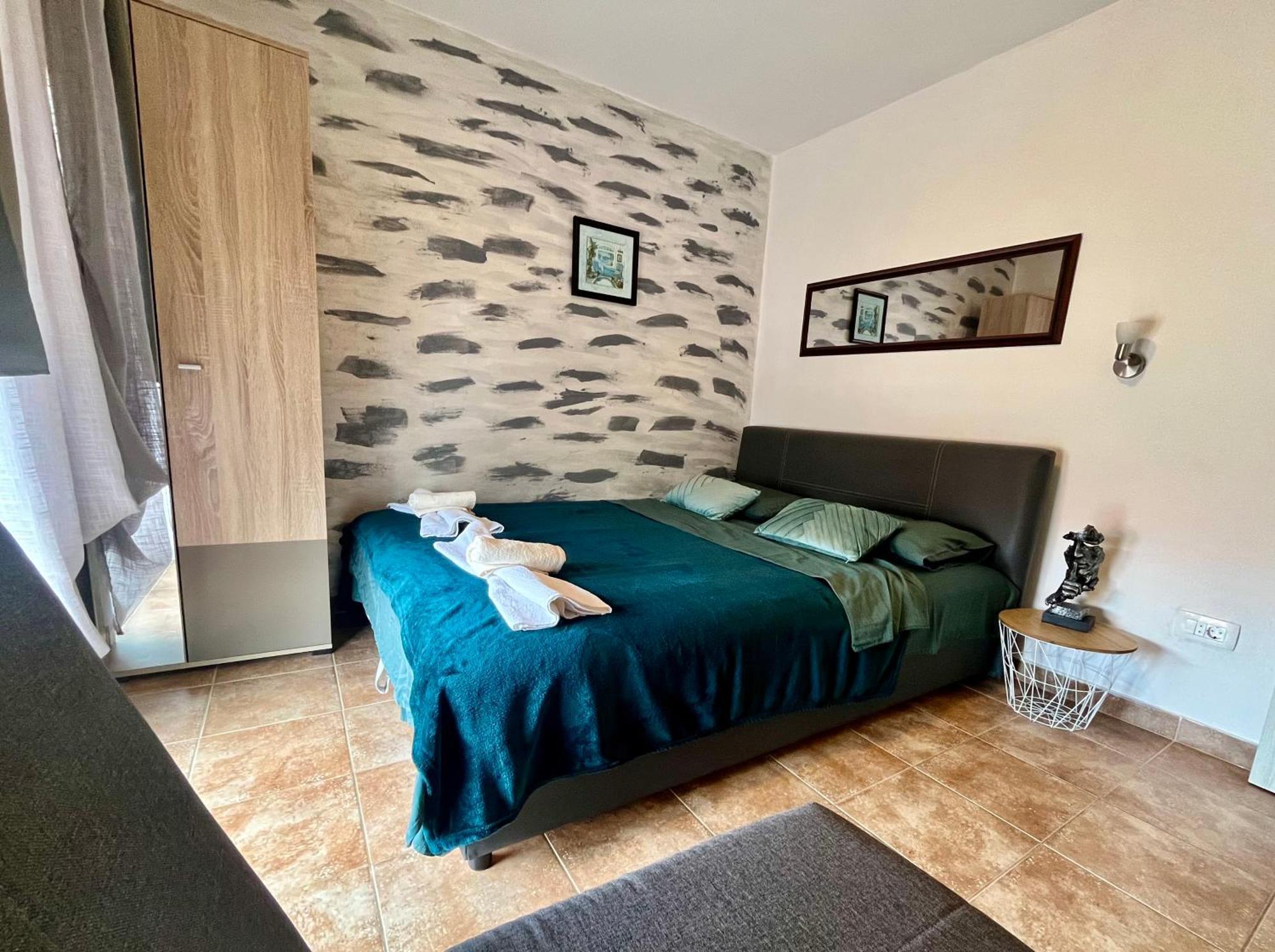 Apartments Obradovic Красичи Экстерьер фото