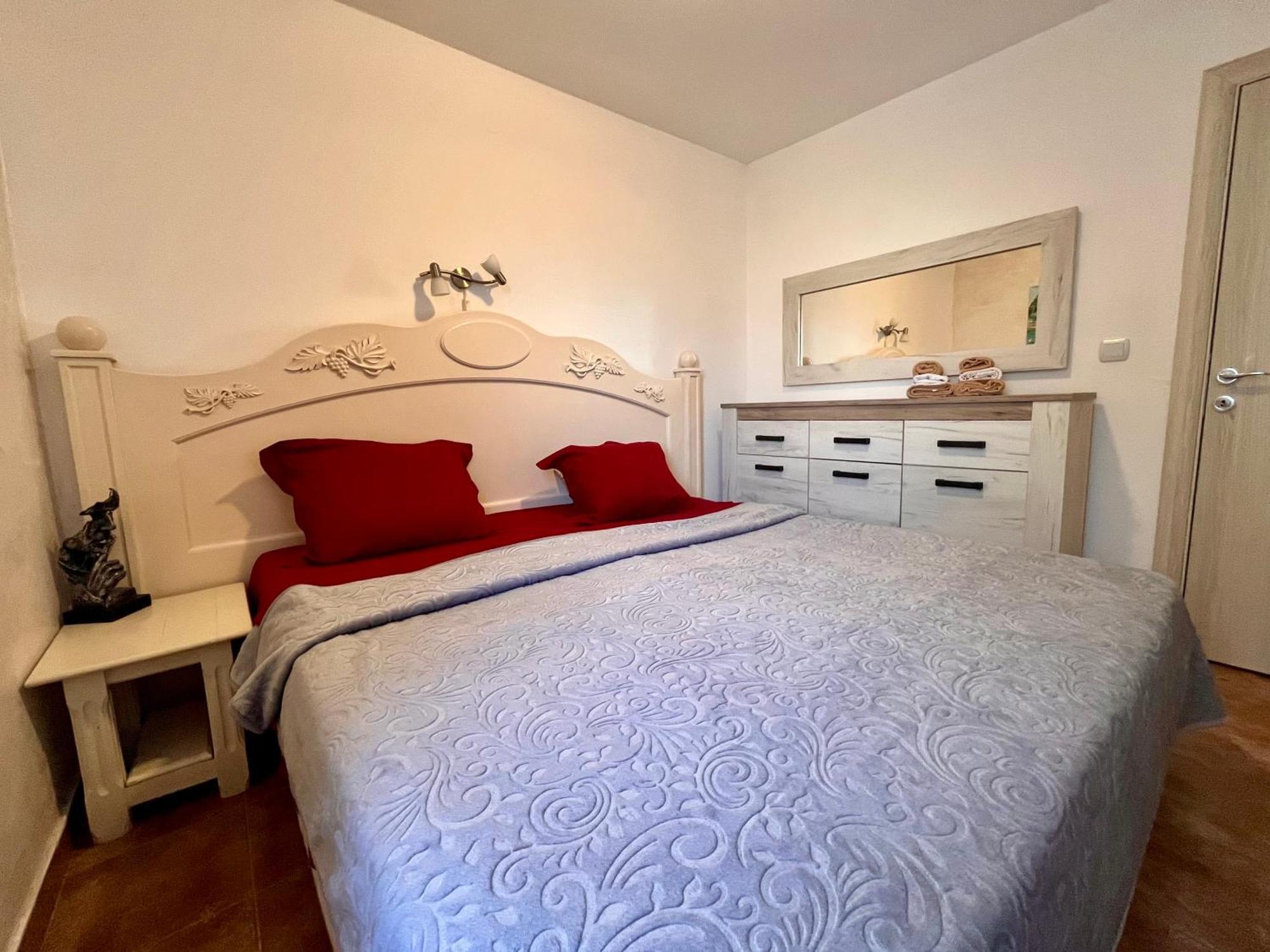 Apartments Obradovic Красичи Номер фото